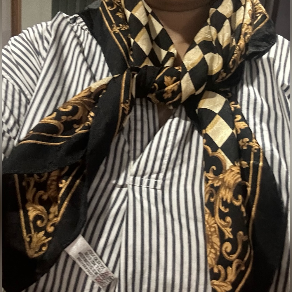 Pierre Balmain Paris authentic silk stole. Used gently - Picture 8 of 8